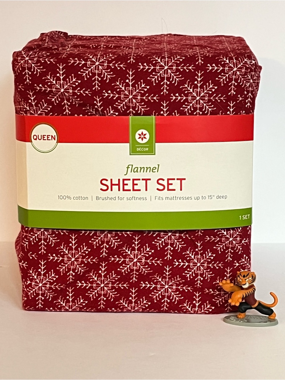 Queen Flannel Sheet Set 100% Cotton Red Snowflake Holiday Bedding